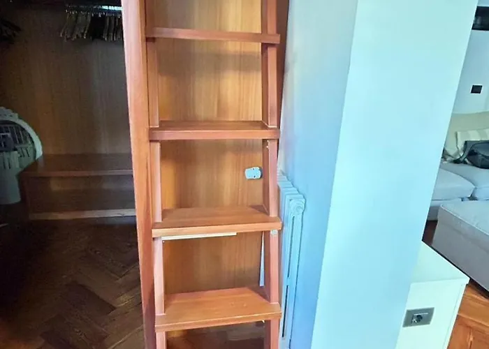 Antico E Moderno Al Centro Del Centro Di Apartamento Milán