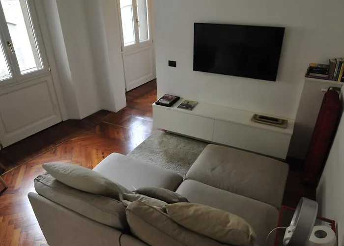 Apartamento Antico E Moderno Al Centro Del Centro Di Milán